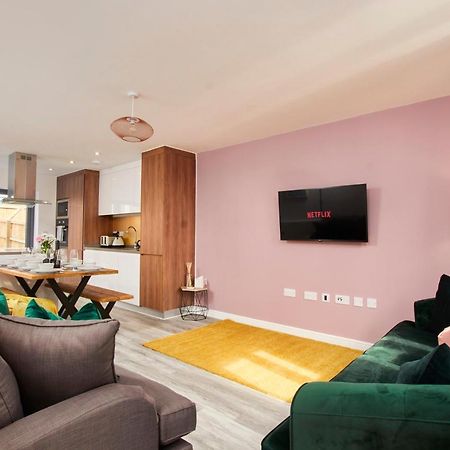 Beaut 5 Bed House W Parking Villa Manchester Exterior foto