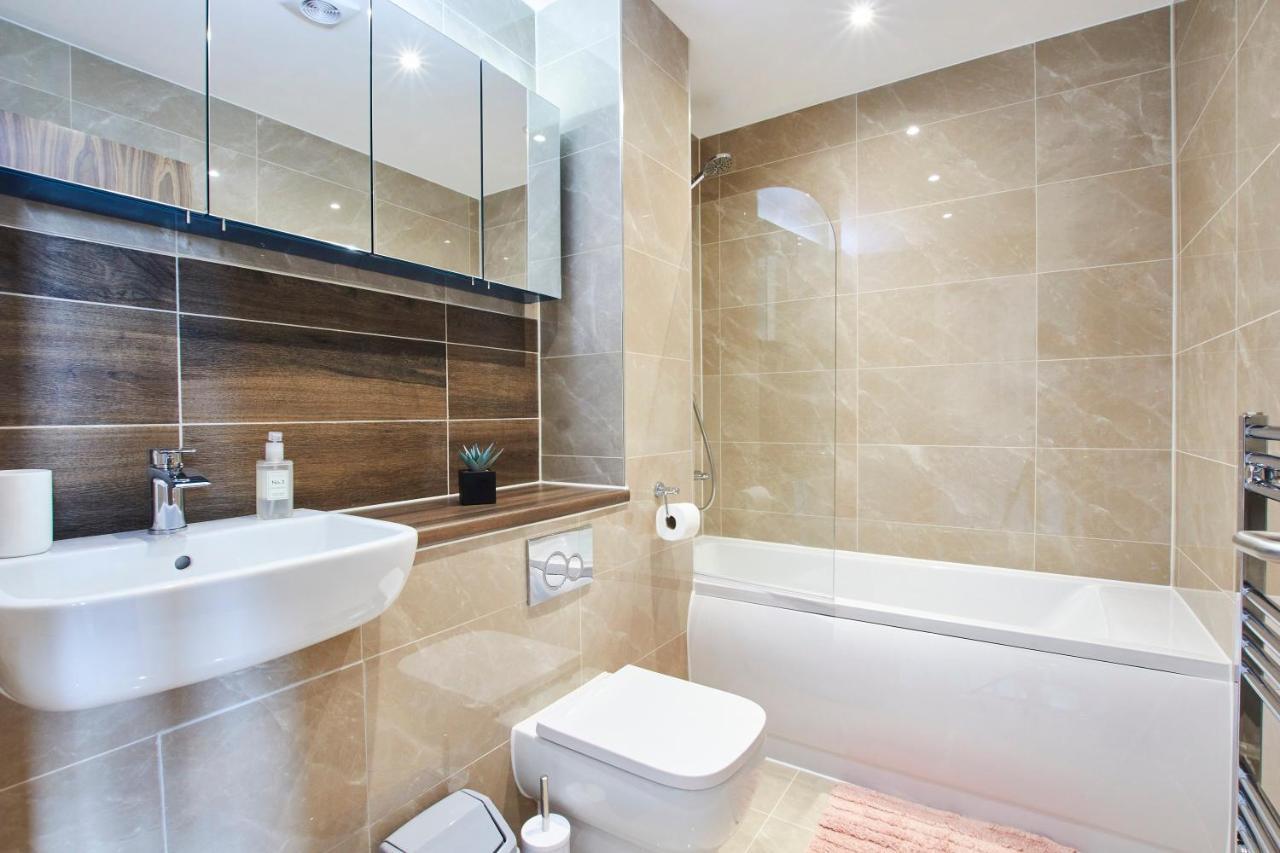 Beaut 5 Bed House W Parking Villa Manchester Exterior foto